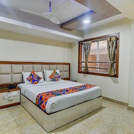 Fabhotel Central Palace Chennai Luaran gambar